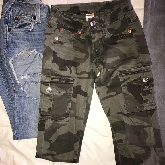 True religion - Picture 4 of 4